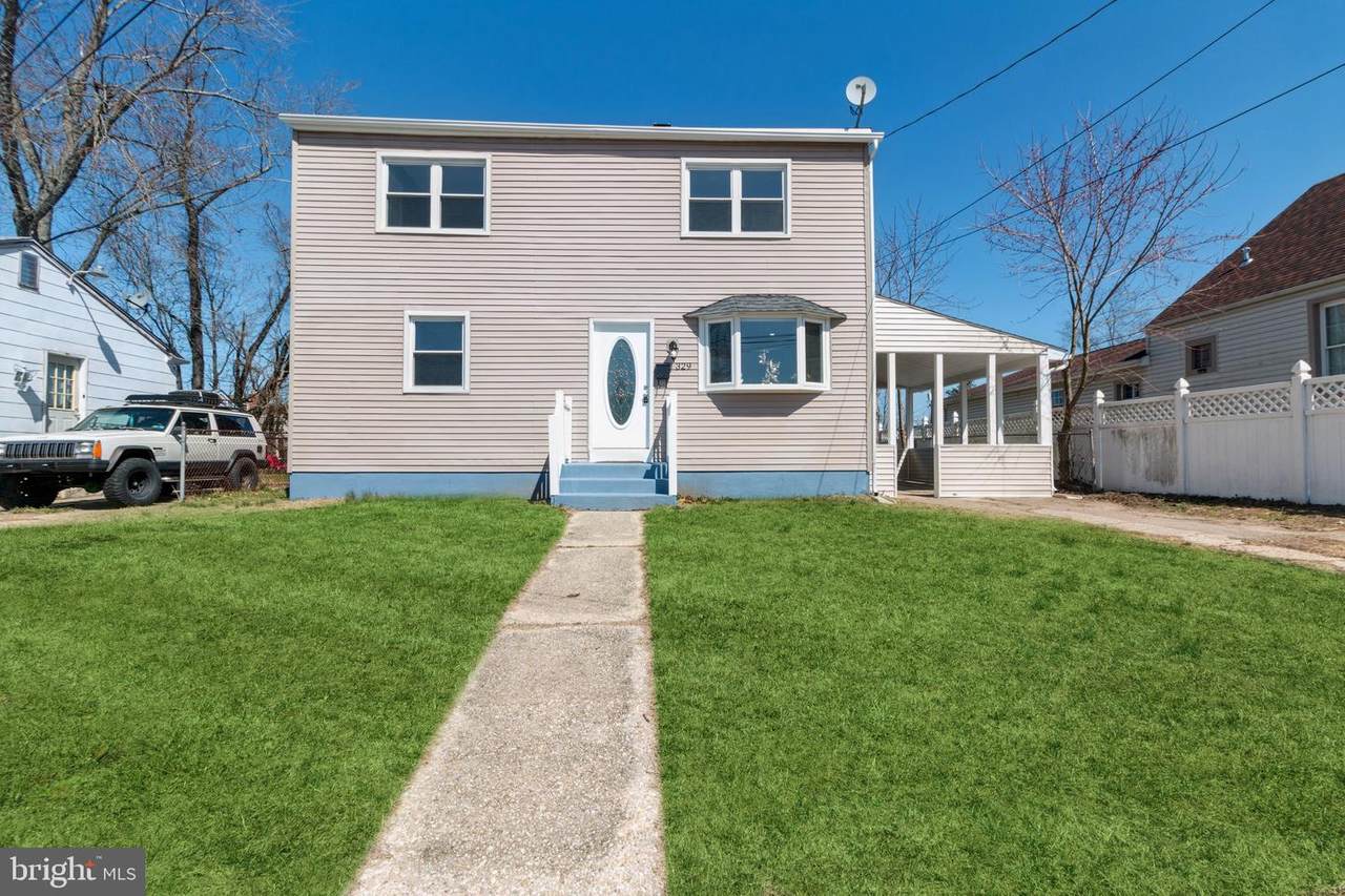 329 9TH Avenue - Photo 1