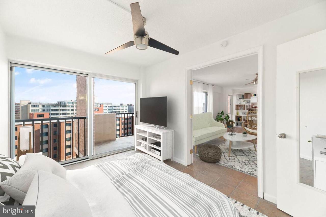 1300 Army Navy Drive - Photo 1