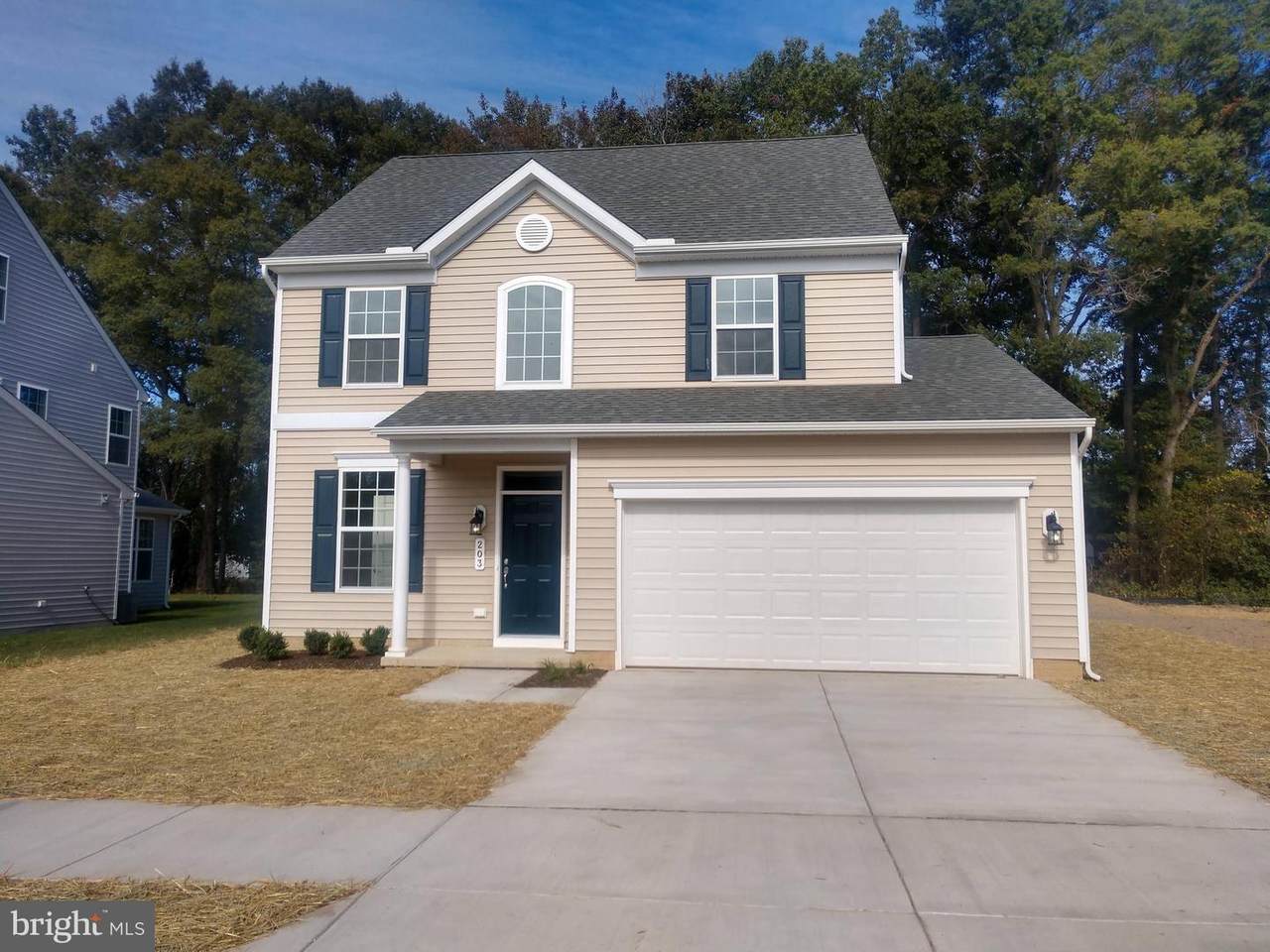 328 Morning Glory Drive - Photo 1