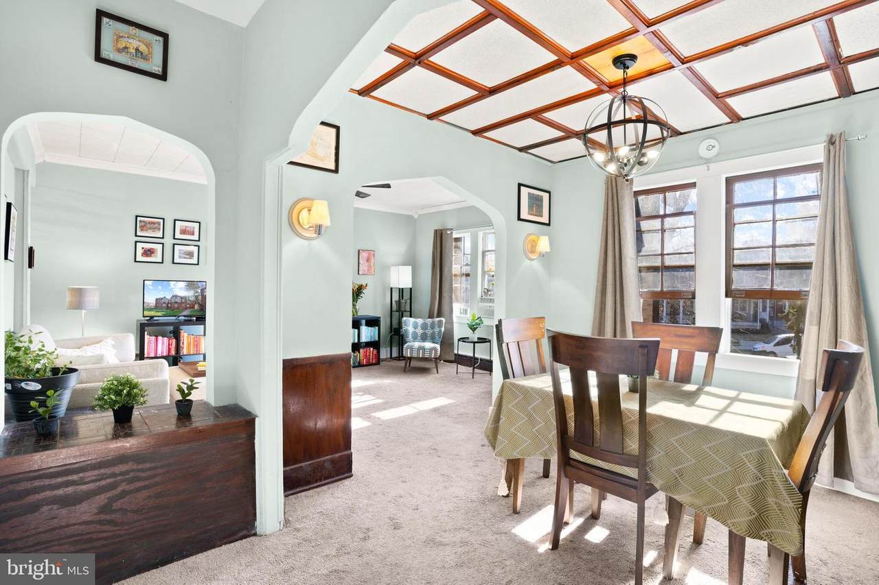 208 Farragut Street - Photo 1
