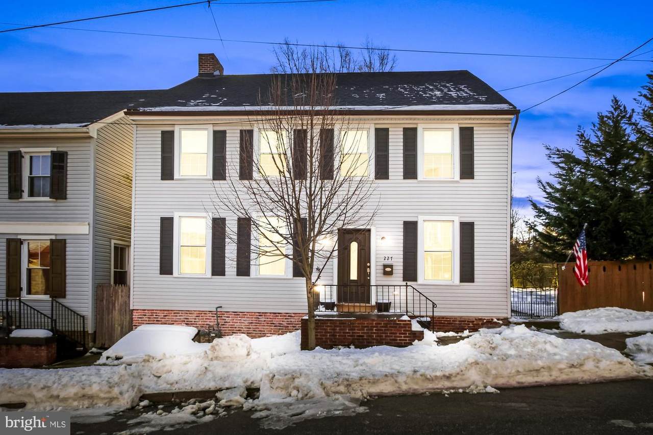 227 Locust Street - Photo 1