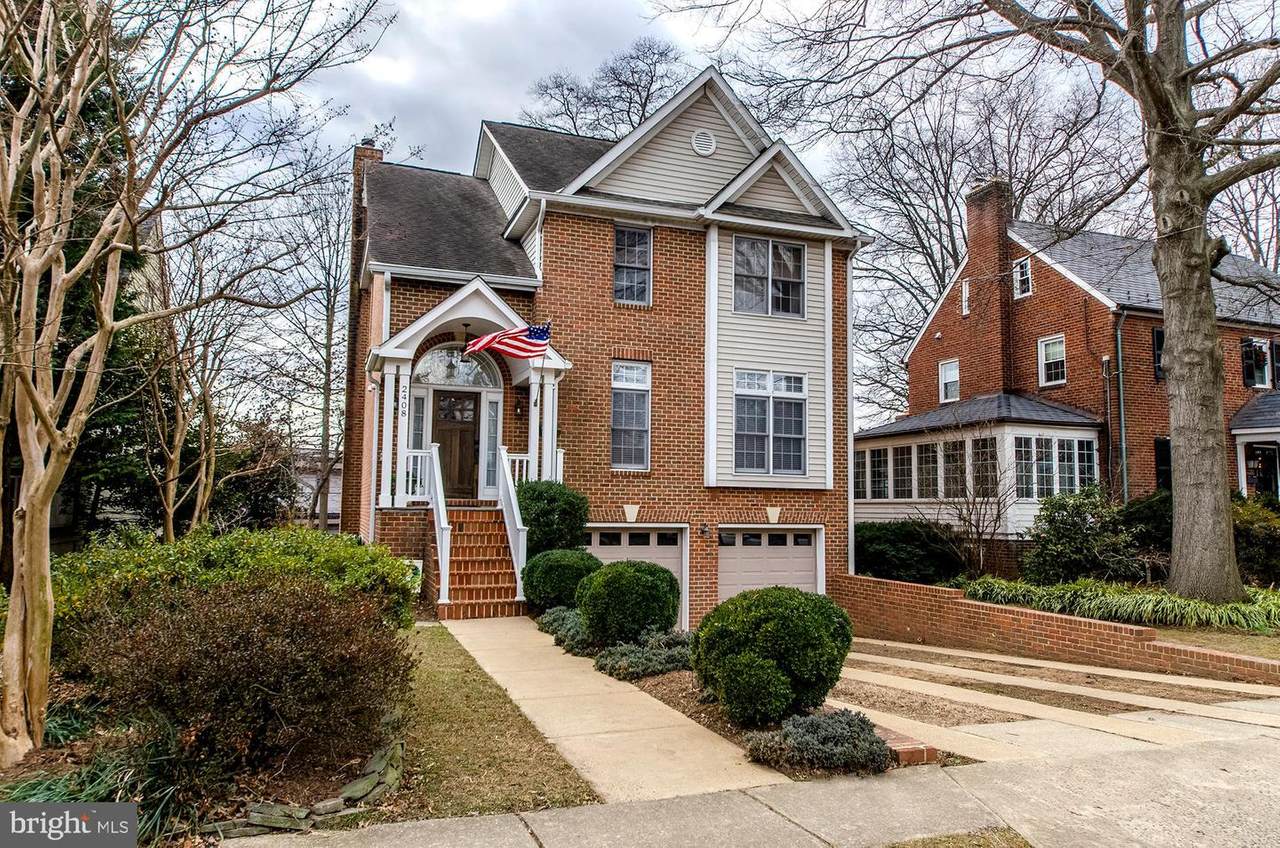2408 Columbus Street - Photo 1