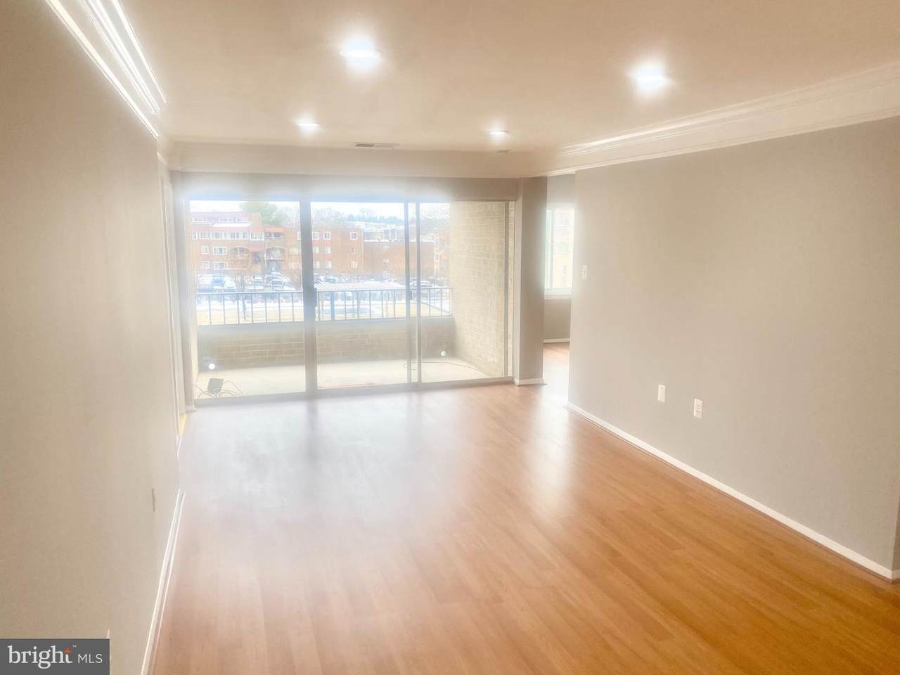 412 Girard Street - Photo 1