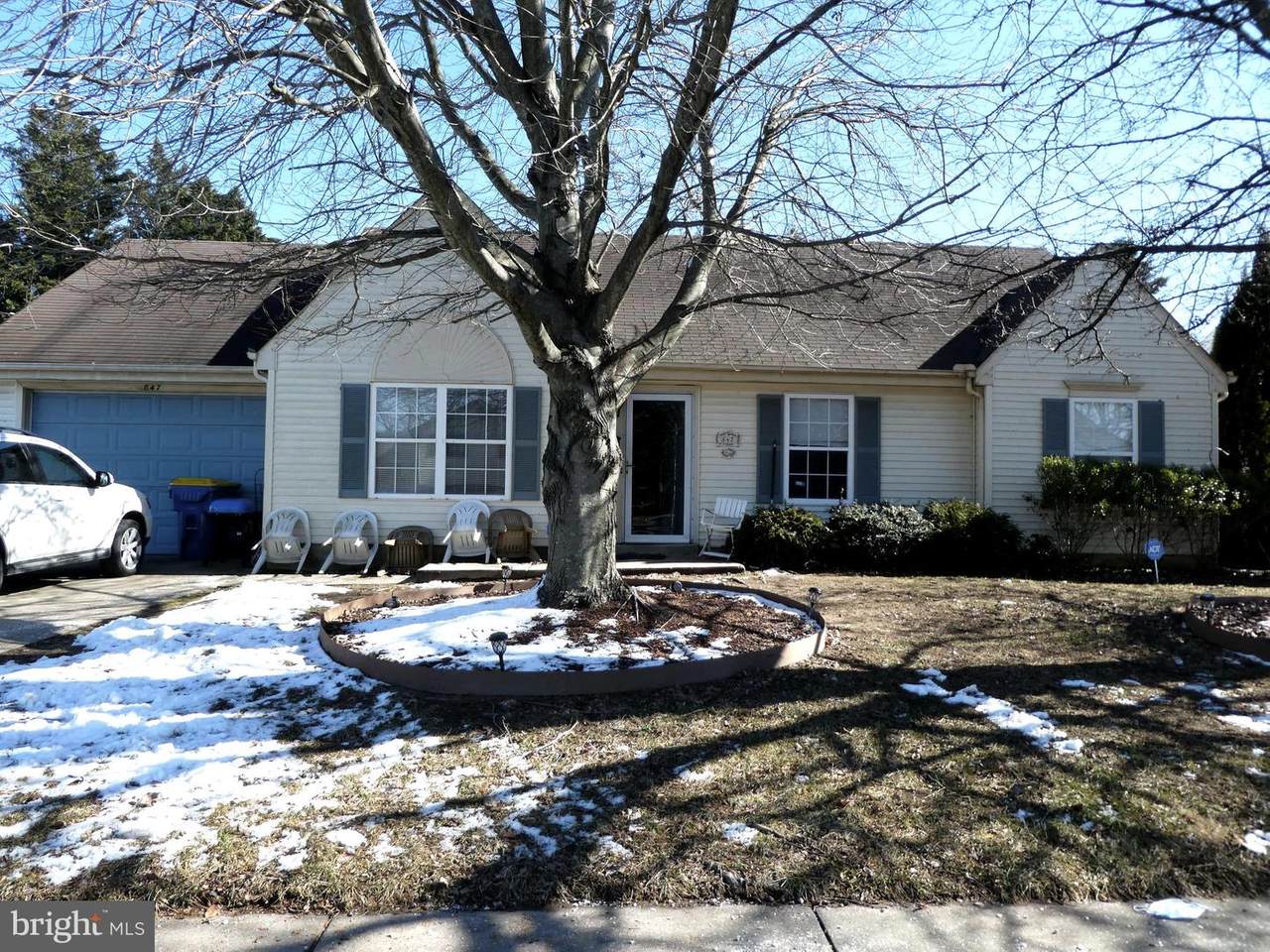 847 Monroe Terrace - Photo 1