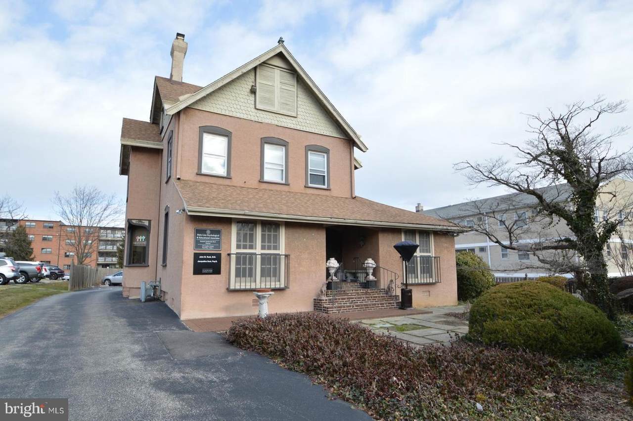 133 Coulter Avenue - Photo 1