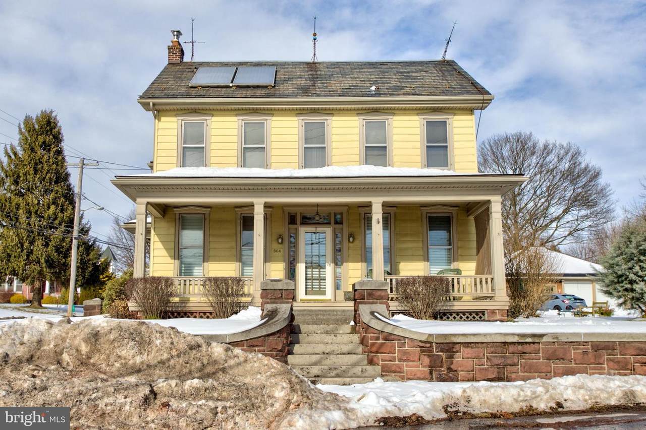 564 Maple Grove Road - Photo 1