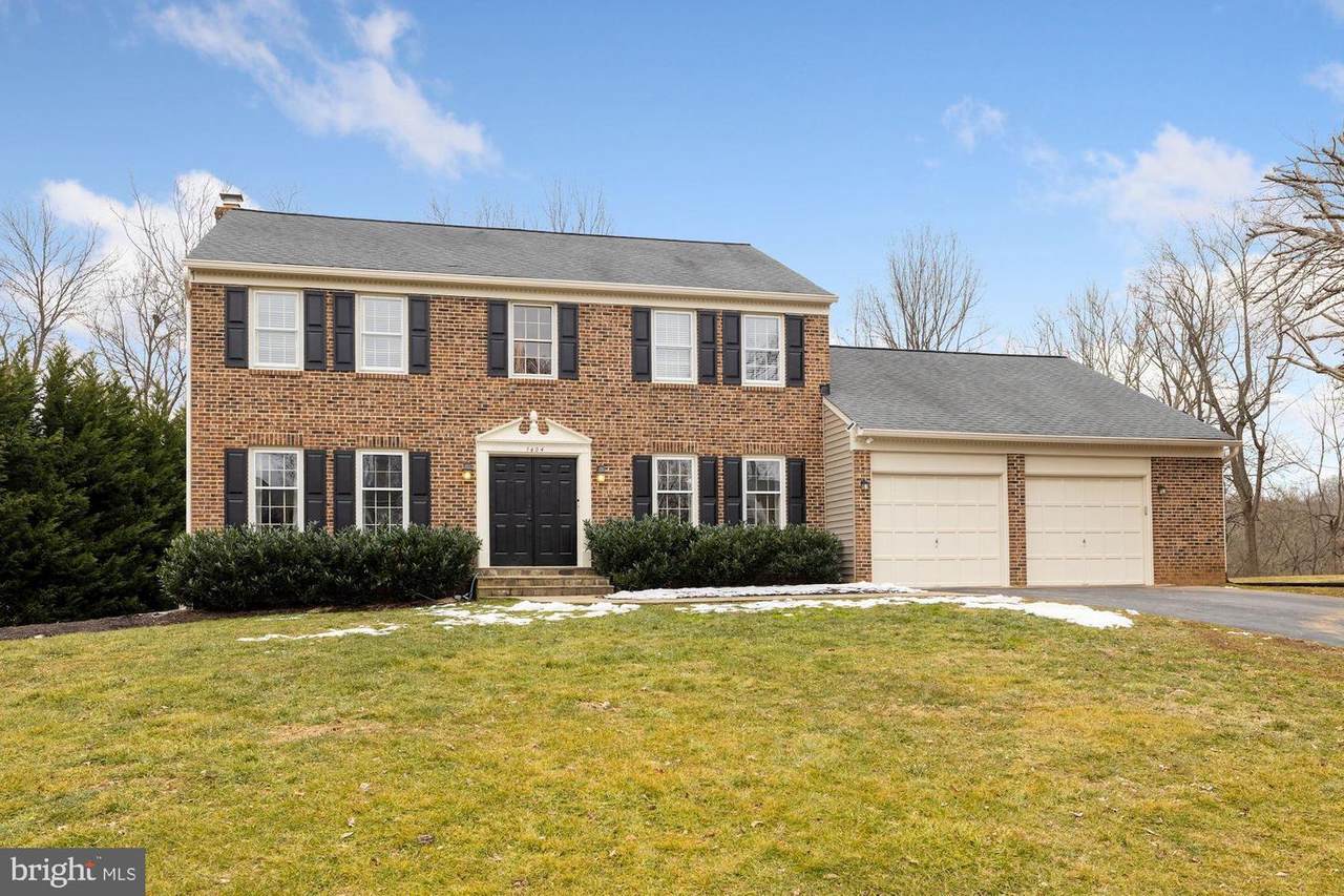 1404 Rosewood Hill Drive - Photo 1