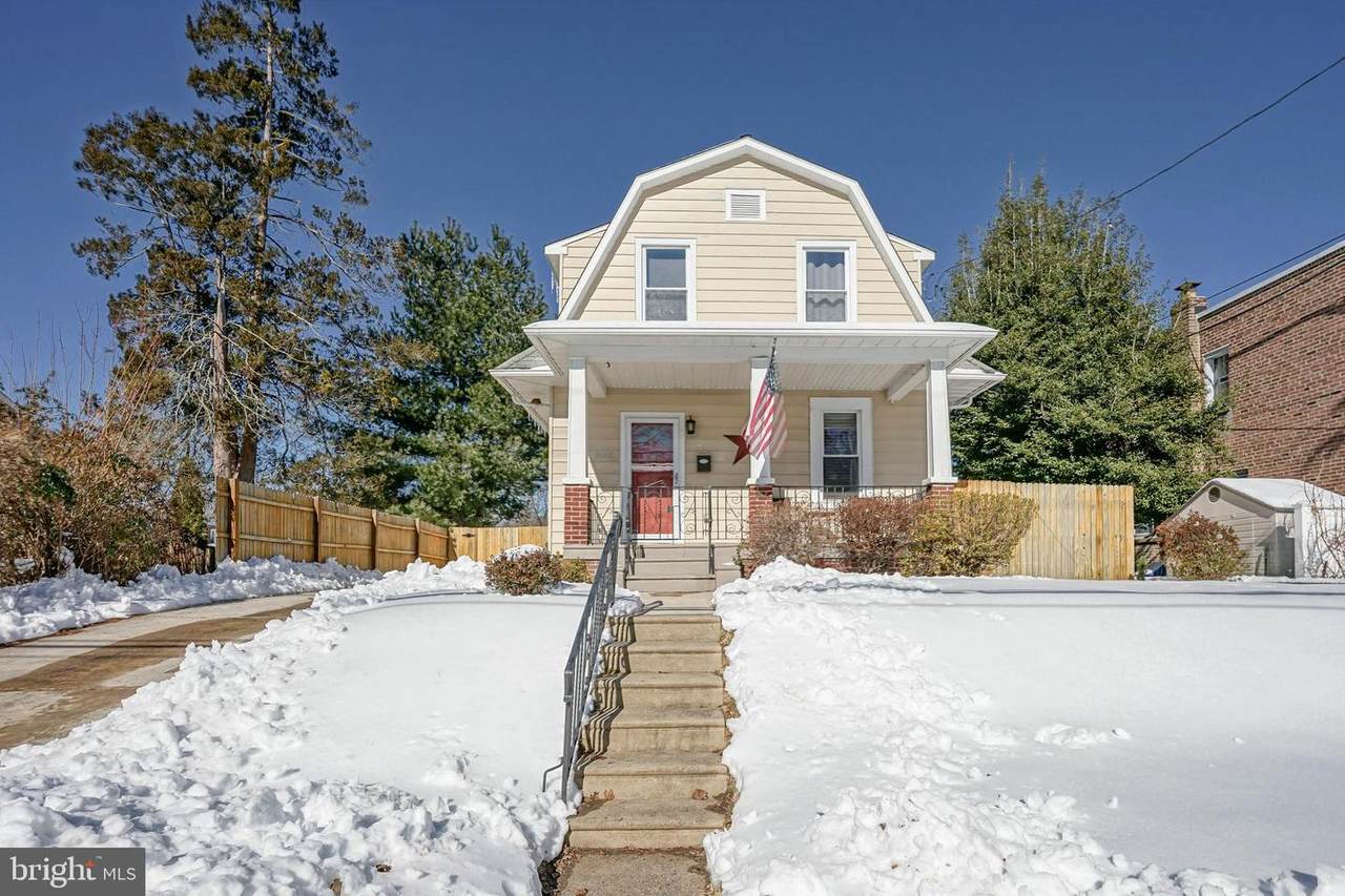 8088 Rowland Avenue - Photo 1