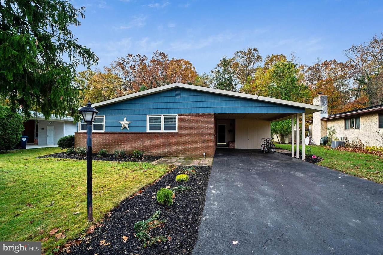 1620 Shady Brook Road - Photo 1