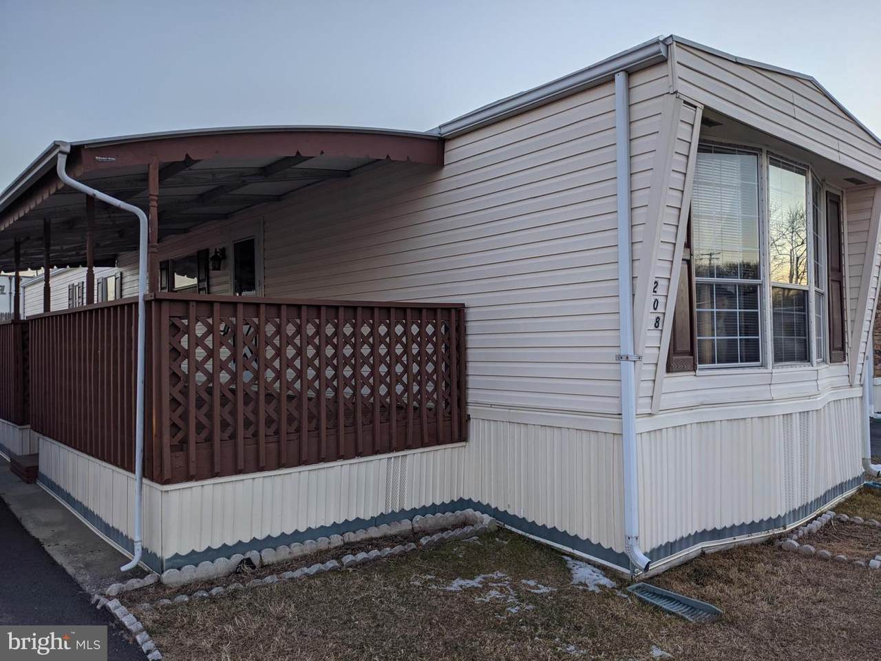 208 Robwood Road - Photo 1