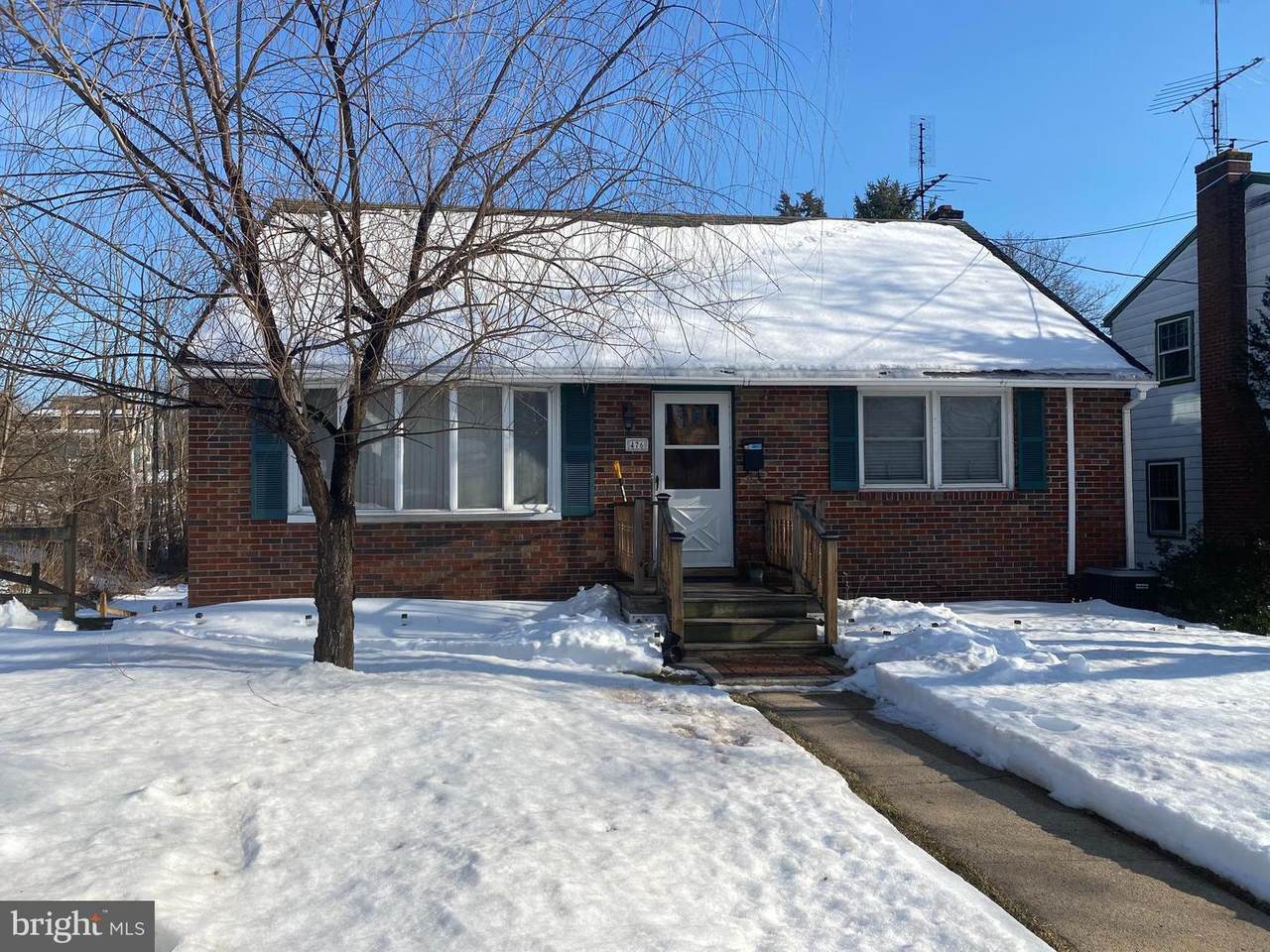 476 Belmont Street - Photo 1