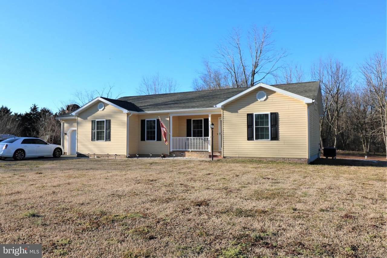 813 Irish Hill Road - Photo 1