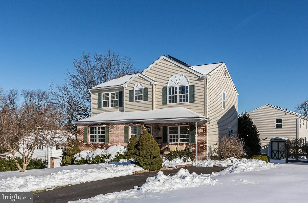 105 Gilmore Road - Photo 1