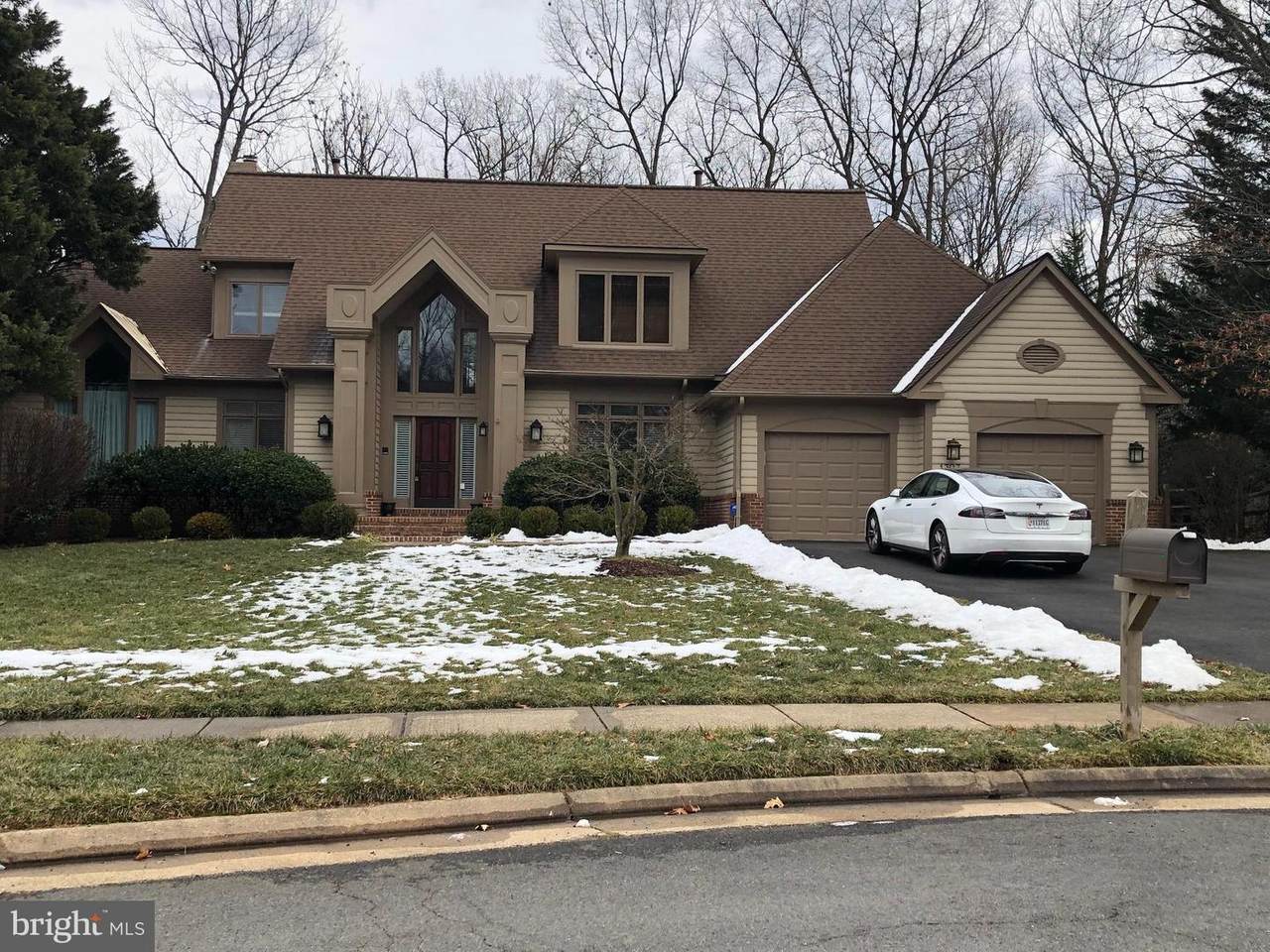 1307 Stamford Way - Photo 1