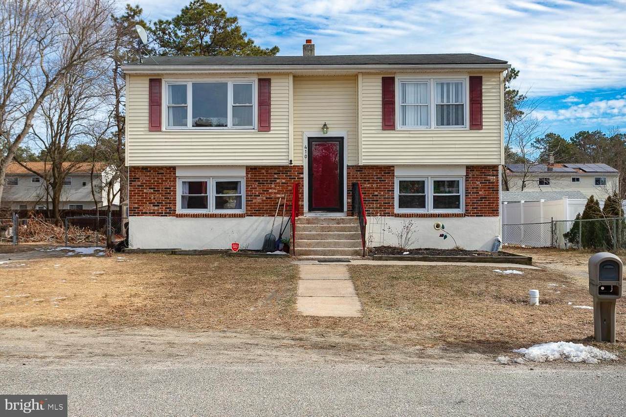 410 Cherokee Drive - Photo 1