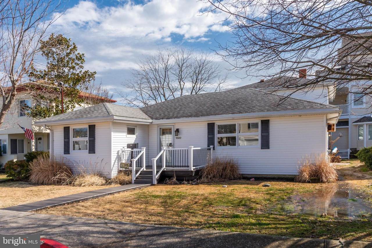 1502 Shad Row - Photo 1