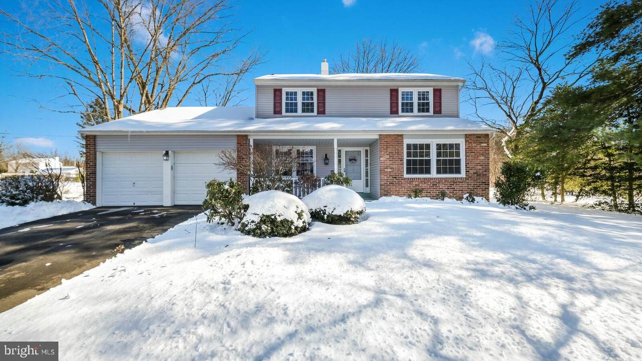 424 Burns Lane - Photo 1