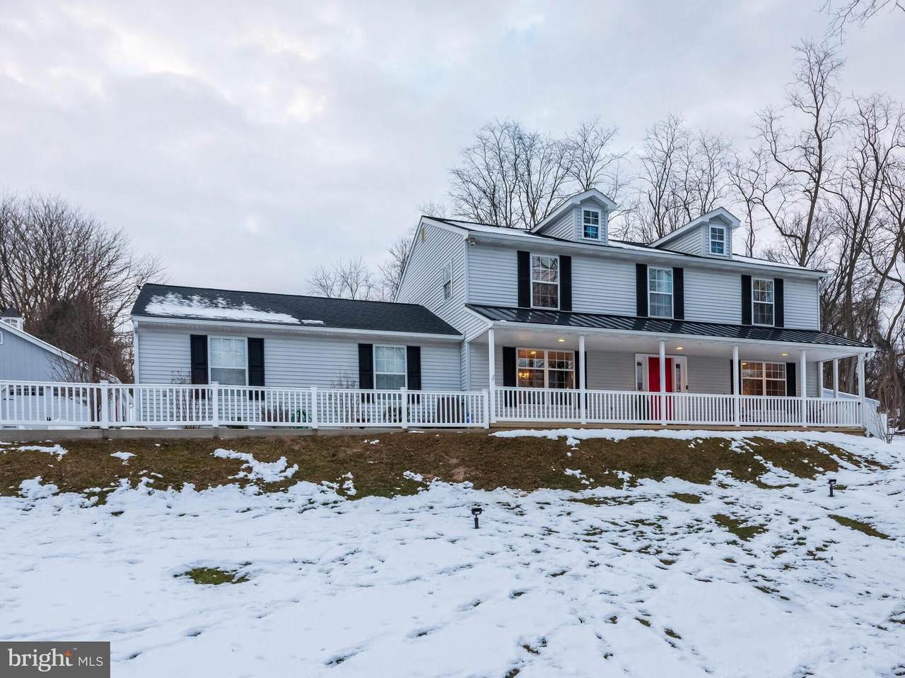 204 Horseshoe Lane - Photo 1