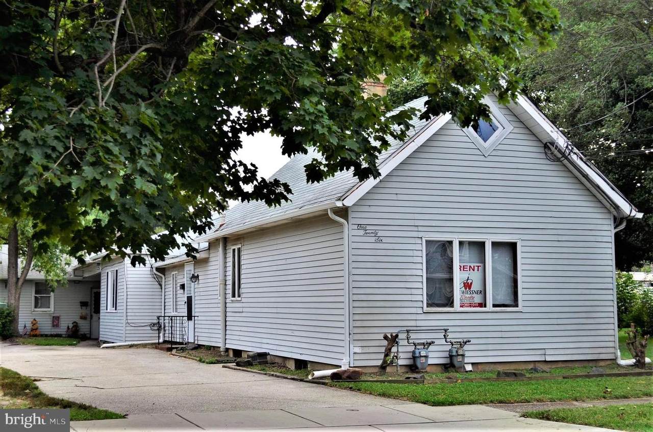126 Washington St S - Photo 1