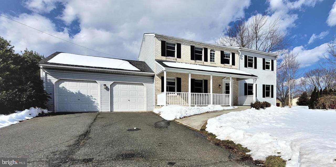 3049 Middle Creek Road - Photo 1