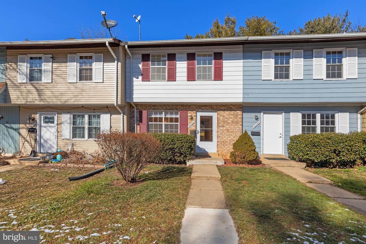 17769 Larchmont Terrace - Photo 1