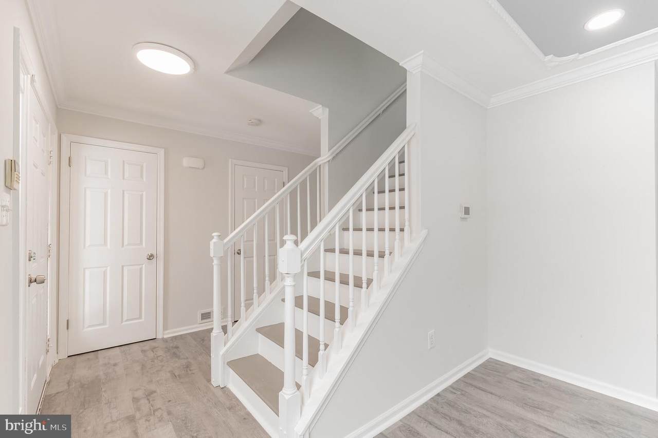 418 Moore Boulevard - Photo 1