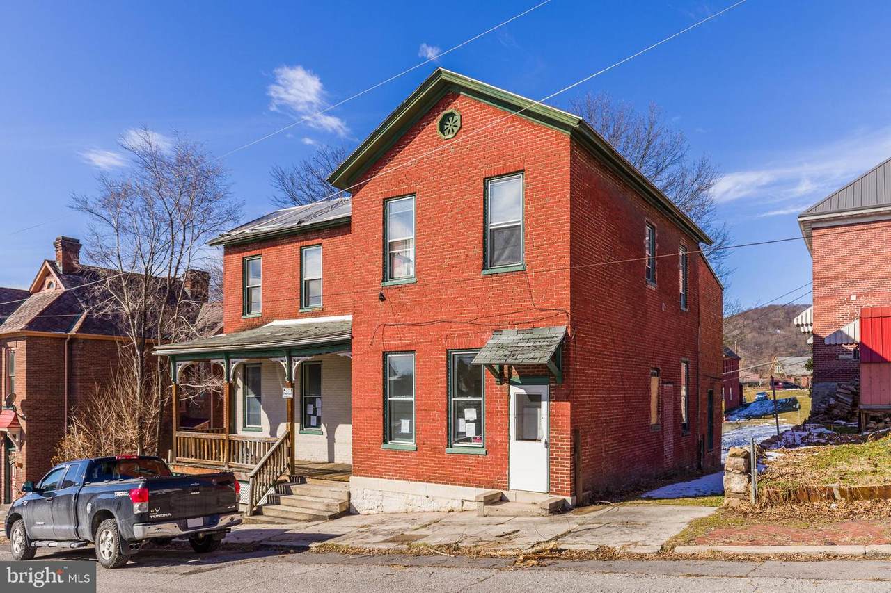 226 Union Street - Photo 1