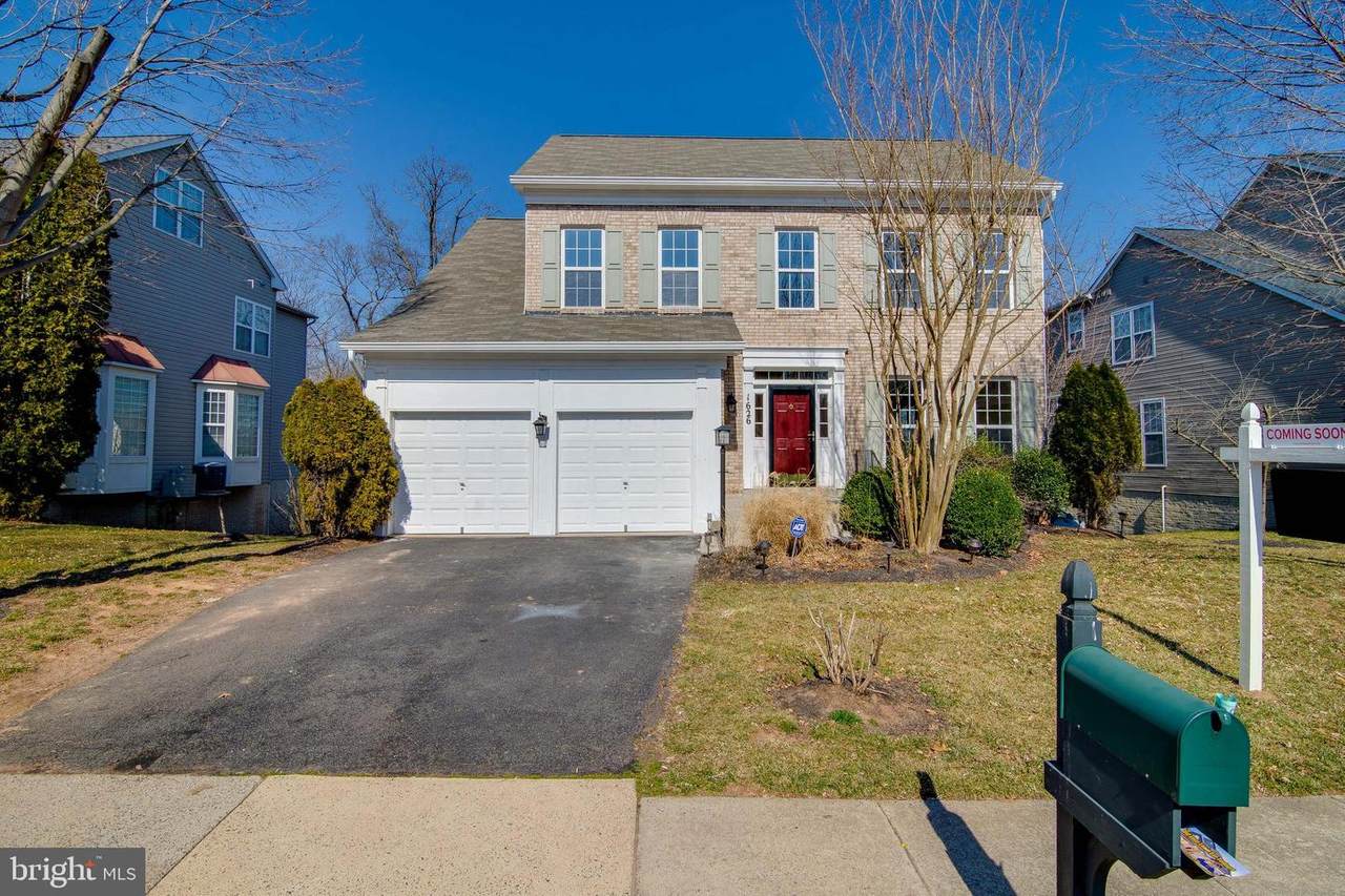 1626 Chickasaw Place - Photo 1