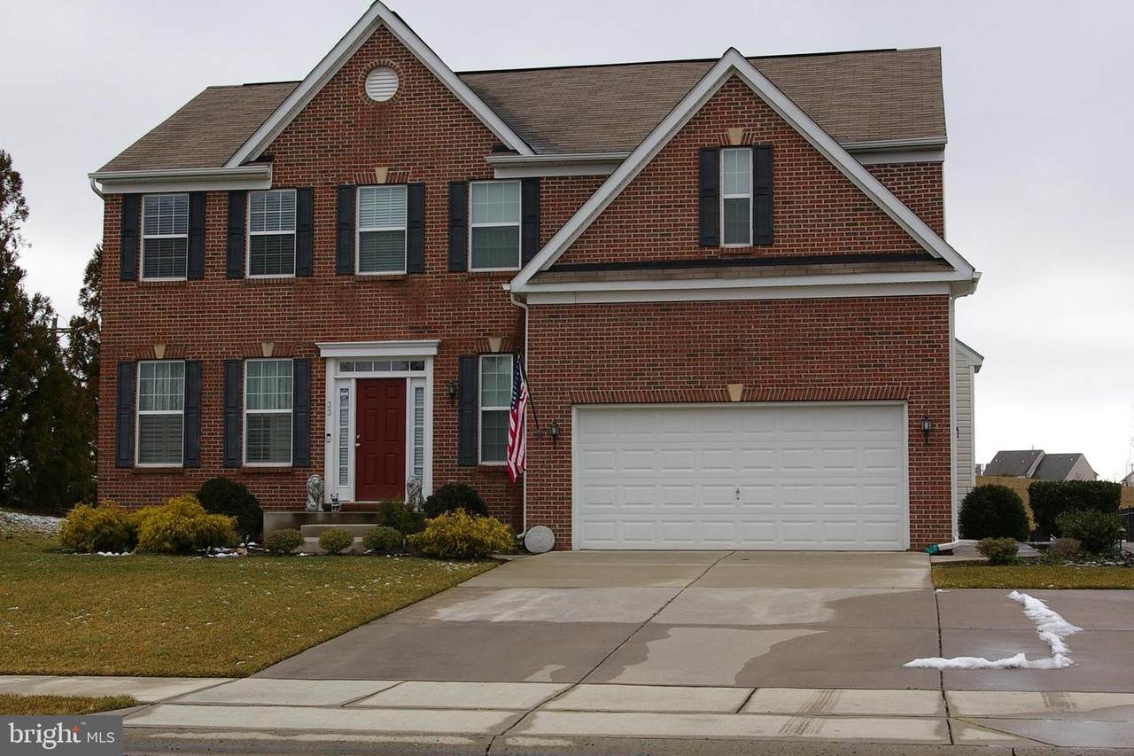 33 Almonds Way - Photo 1