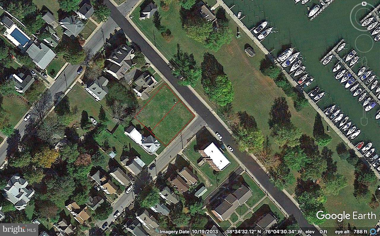 608 Water Street - Photo 1