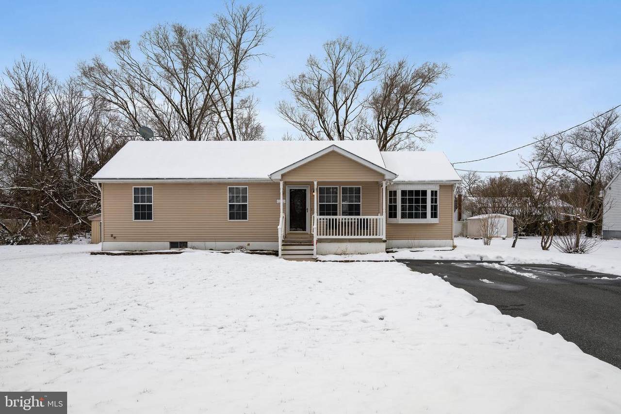 112 Clara Street - Photo 1