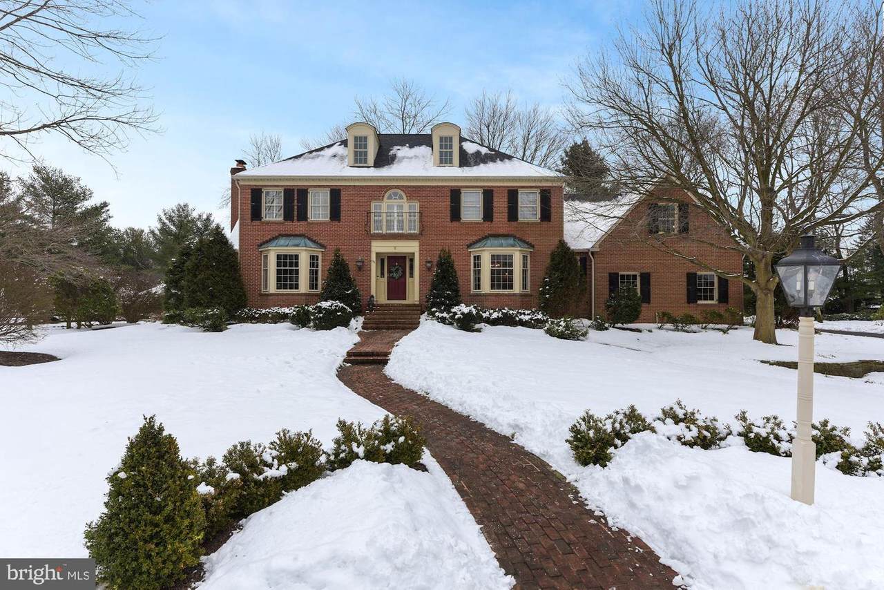 556 Bartram Road - Photo 1