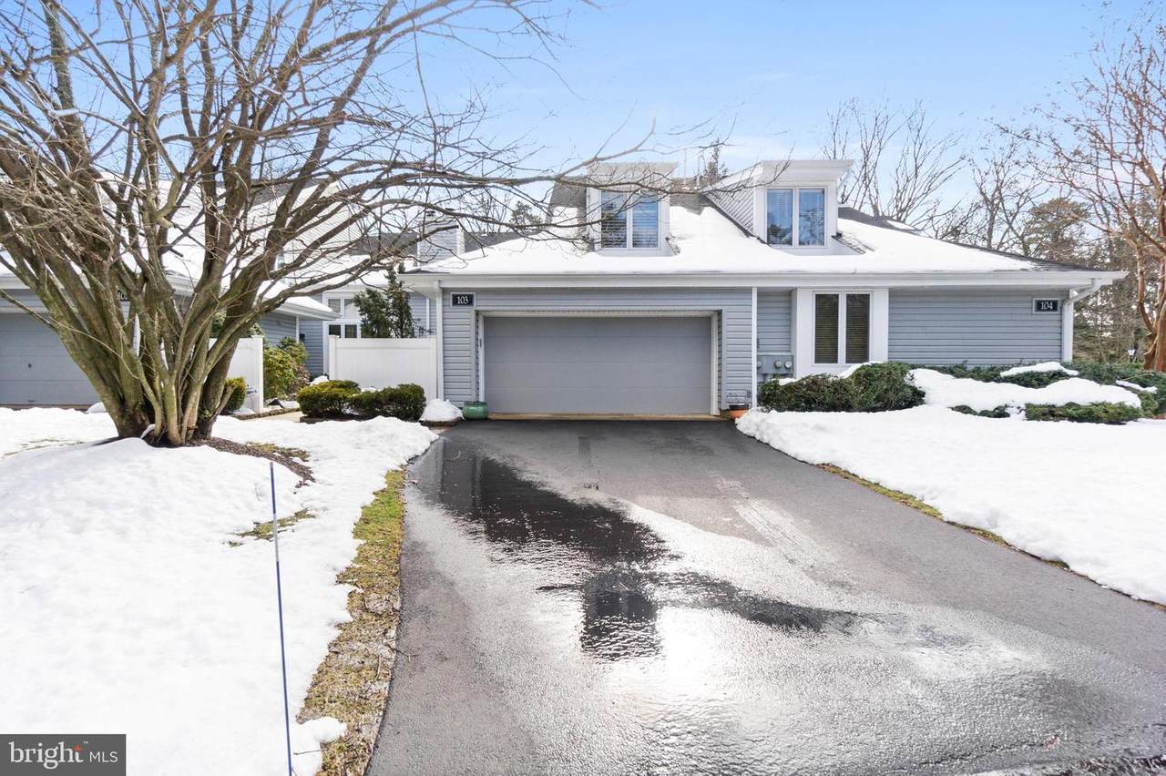103 Sunshine Lakes Drive - Photo 1
