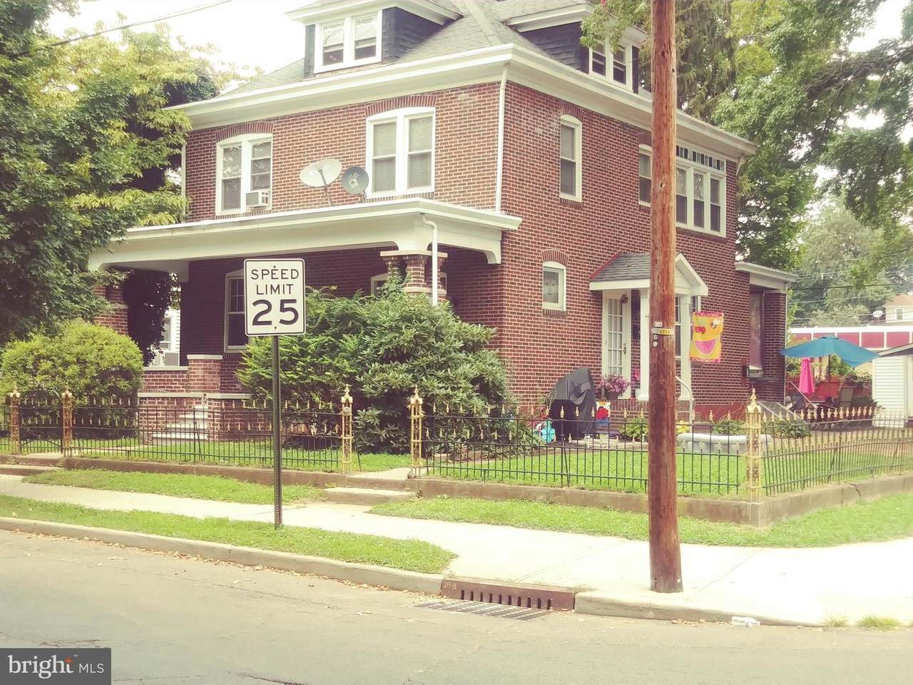 954-956 Franklin Street - Photo 1