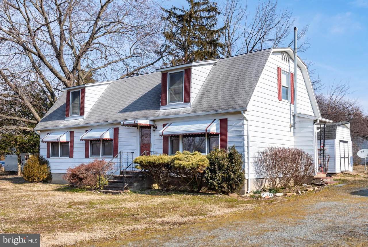 21311 Lee Street - Photo 1