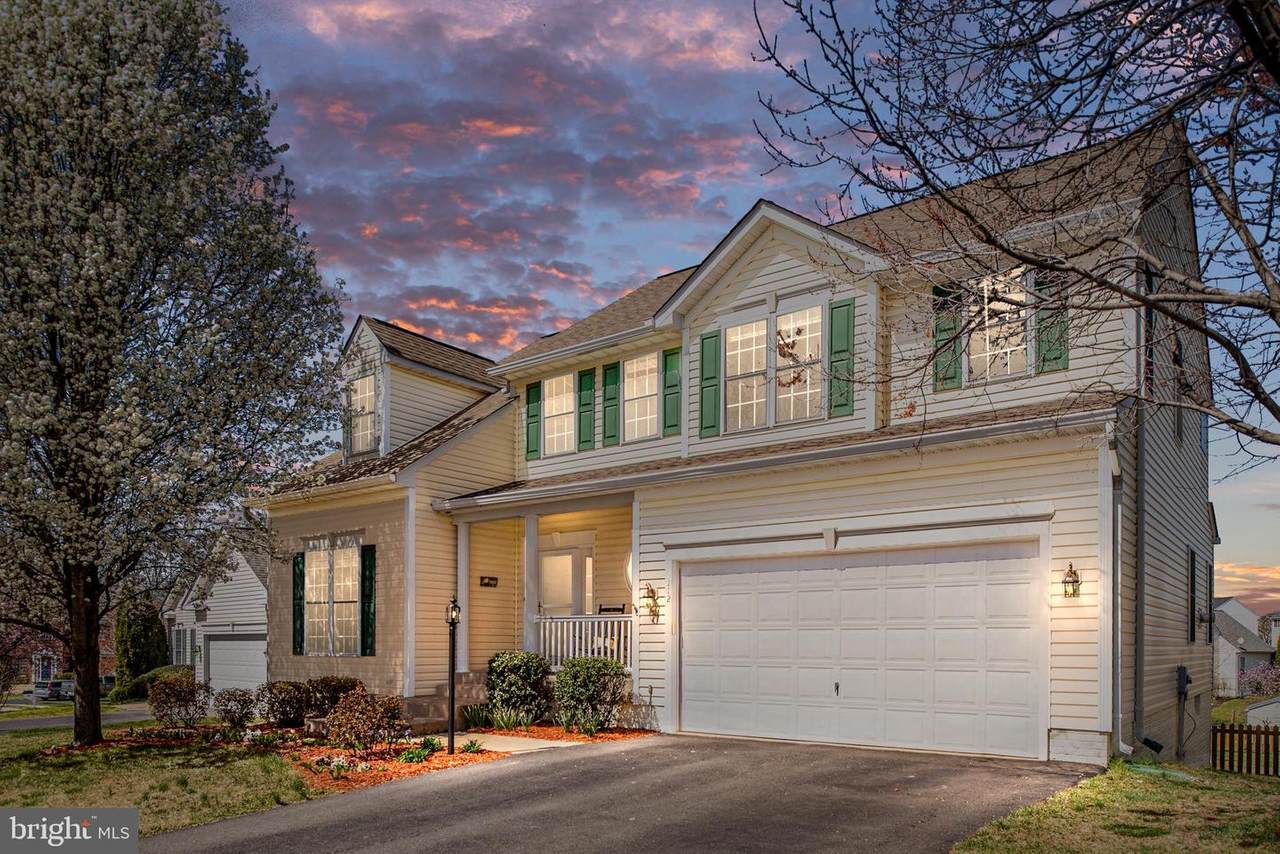 112 Walnut Farms Parkway - Photo 1