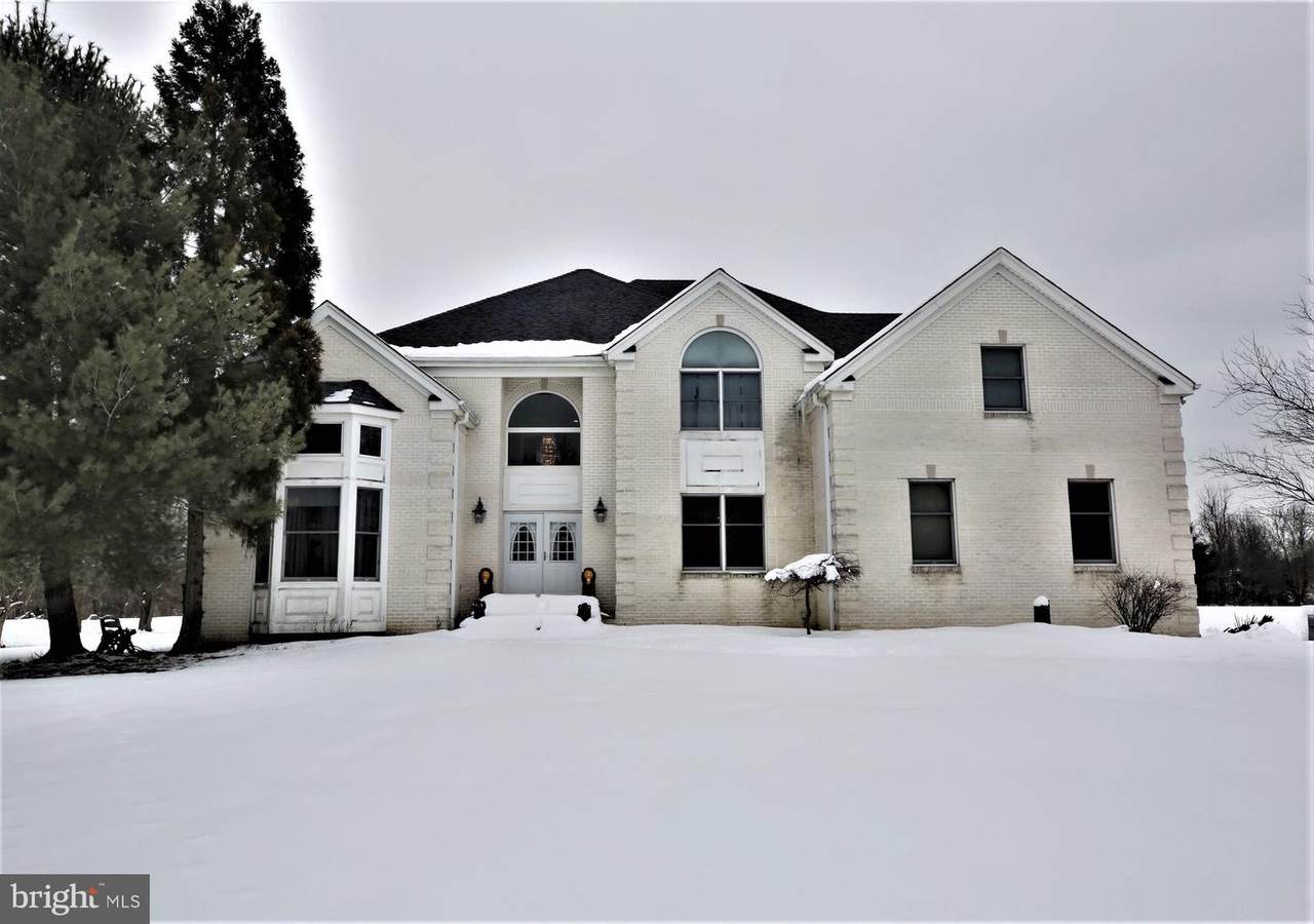 18 Reid Lane - Photo 1