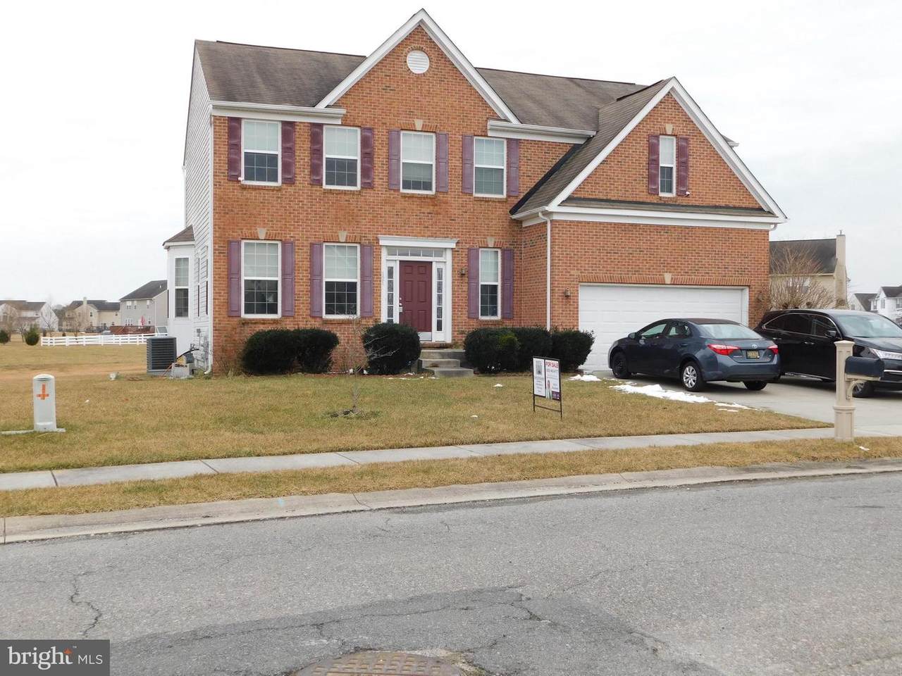 121 Windrow Way - Photo 1