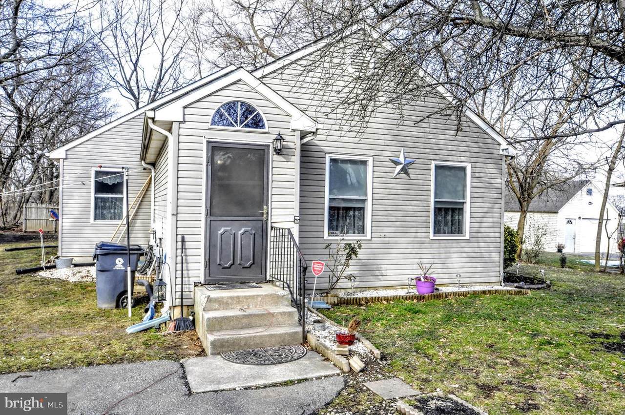 26 Tyrone Avenue - Photo 1