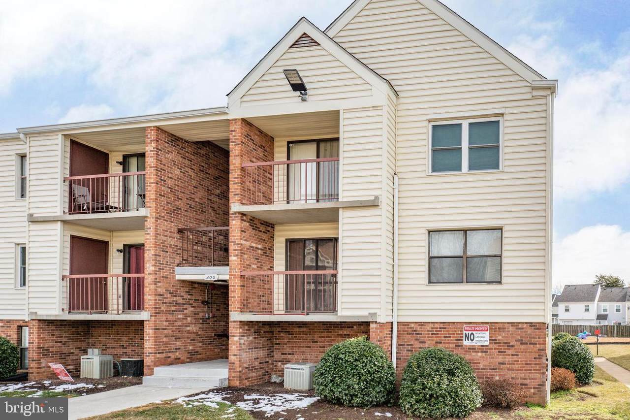 200 Chesterfield Lane - Photo 1