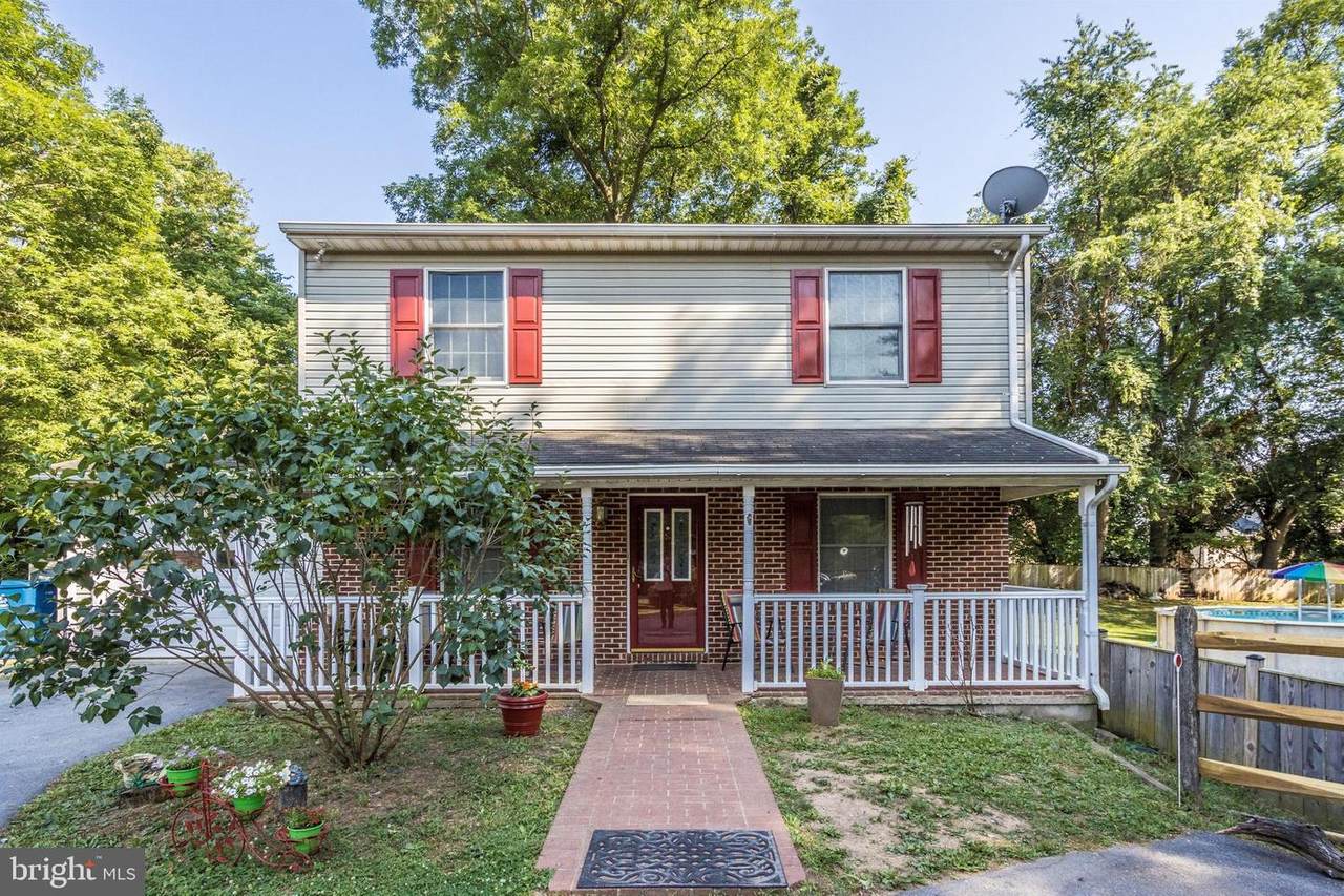 1931 Maplewood Drive - Photo 1