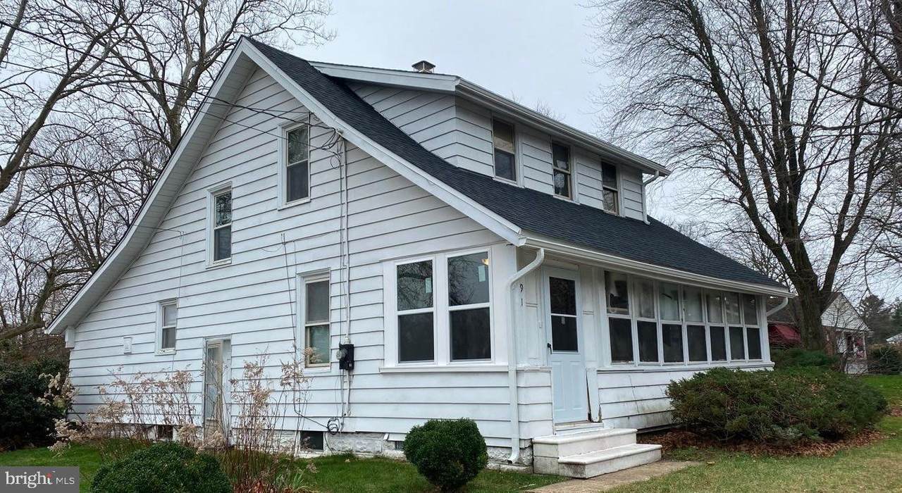 691 Grove Road - Photo 1