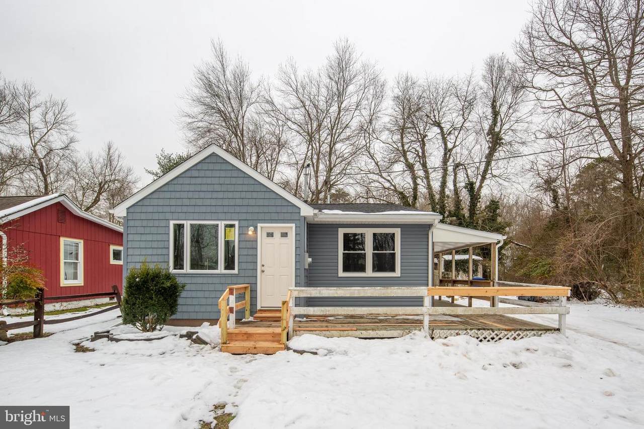 132 Arch Street - Photo 1