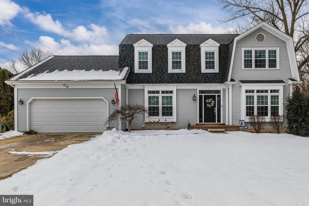 35 Fox Rock Drive - Photo 1