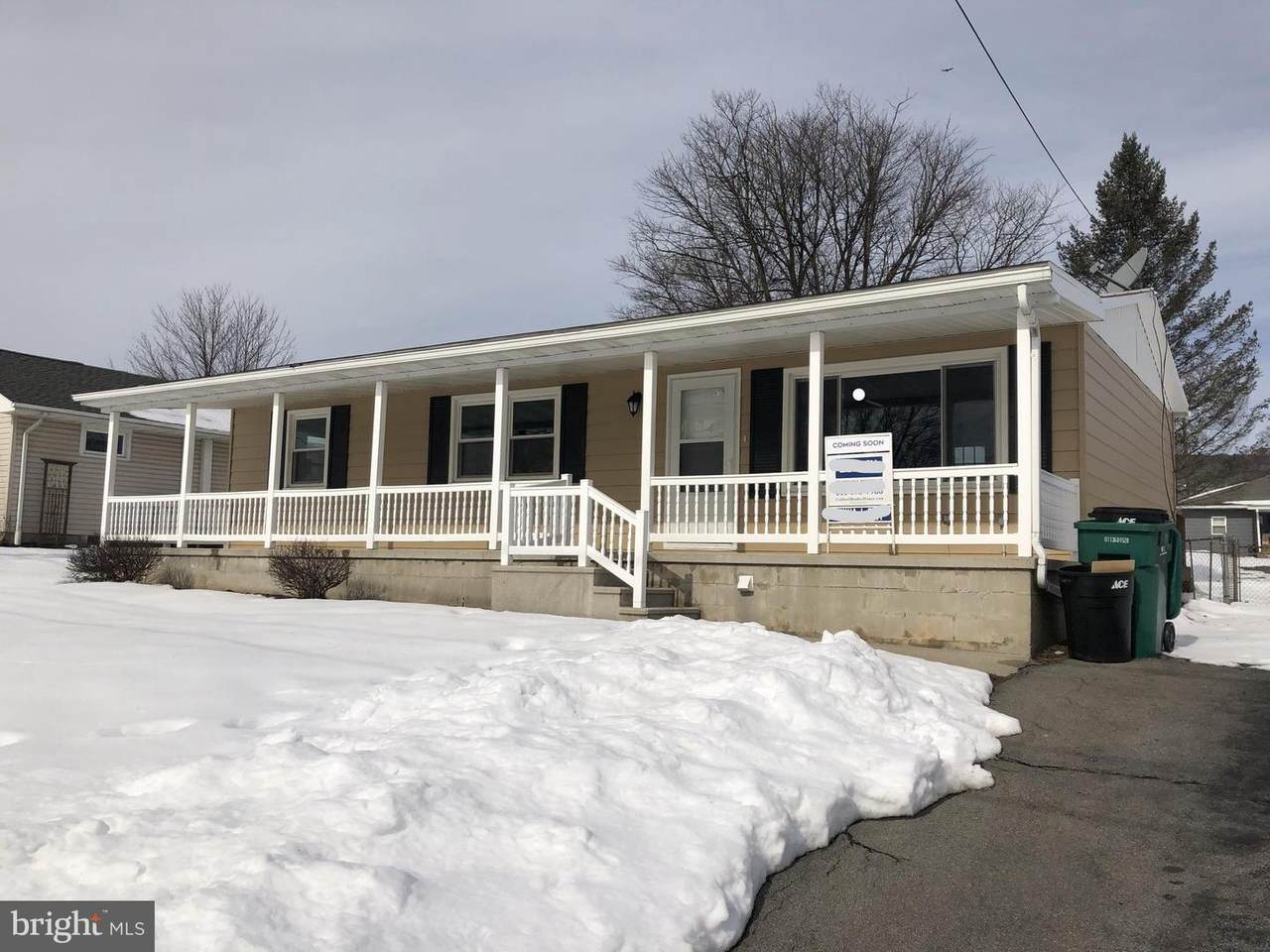 430 Florence Avenue - Photo 1