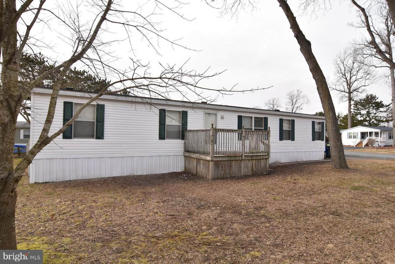 35244 Breakers Street - Photo 1