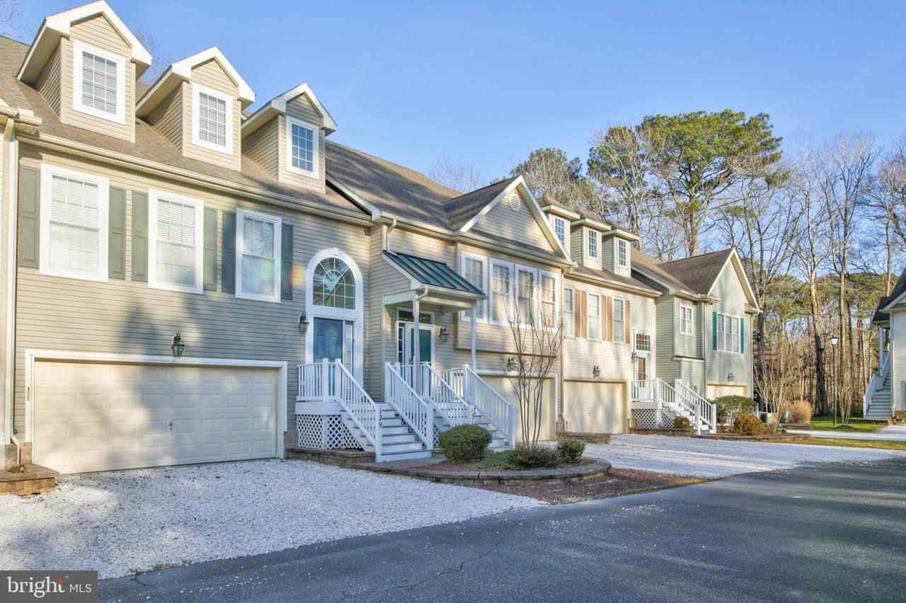 129 Hingham Lane - Photo 1