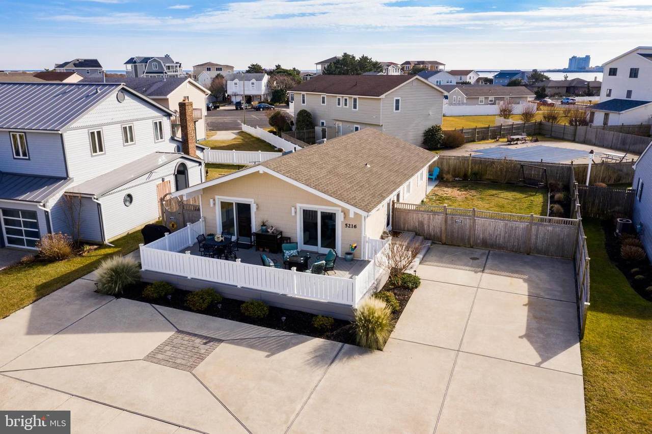 5216 Sea Spray Road - Photo 1