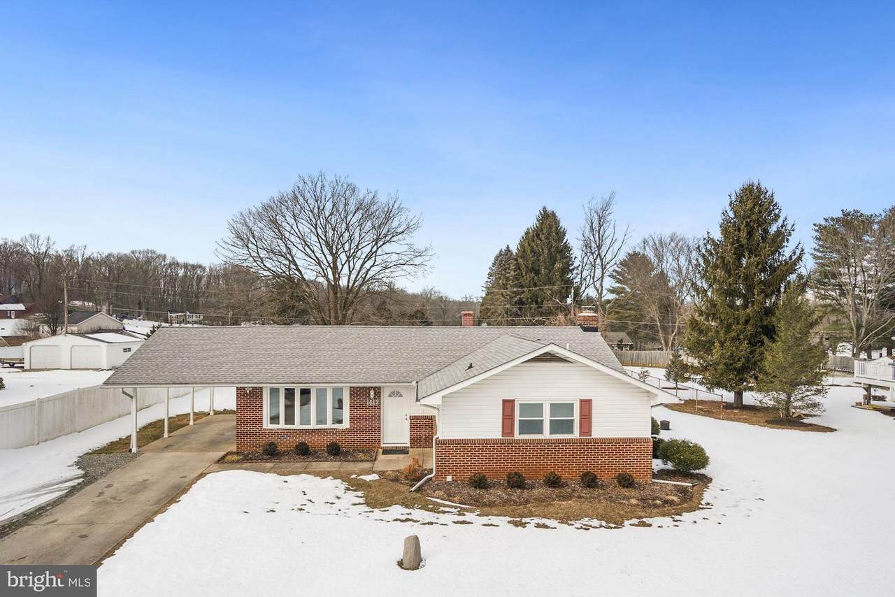1412 Bend Road - Photo 1