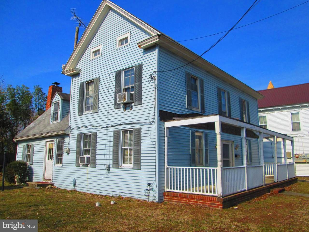 207 Main Street - Photo 1